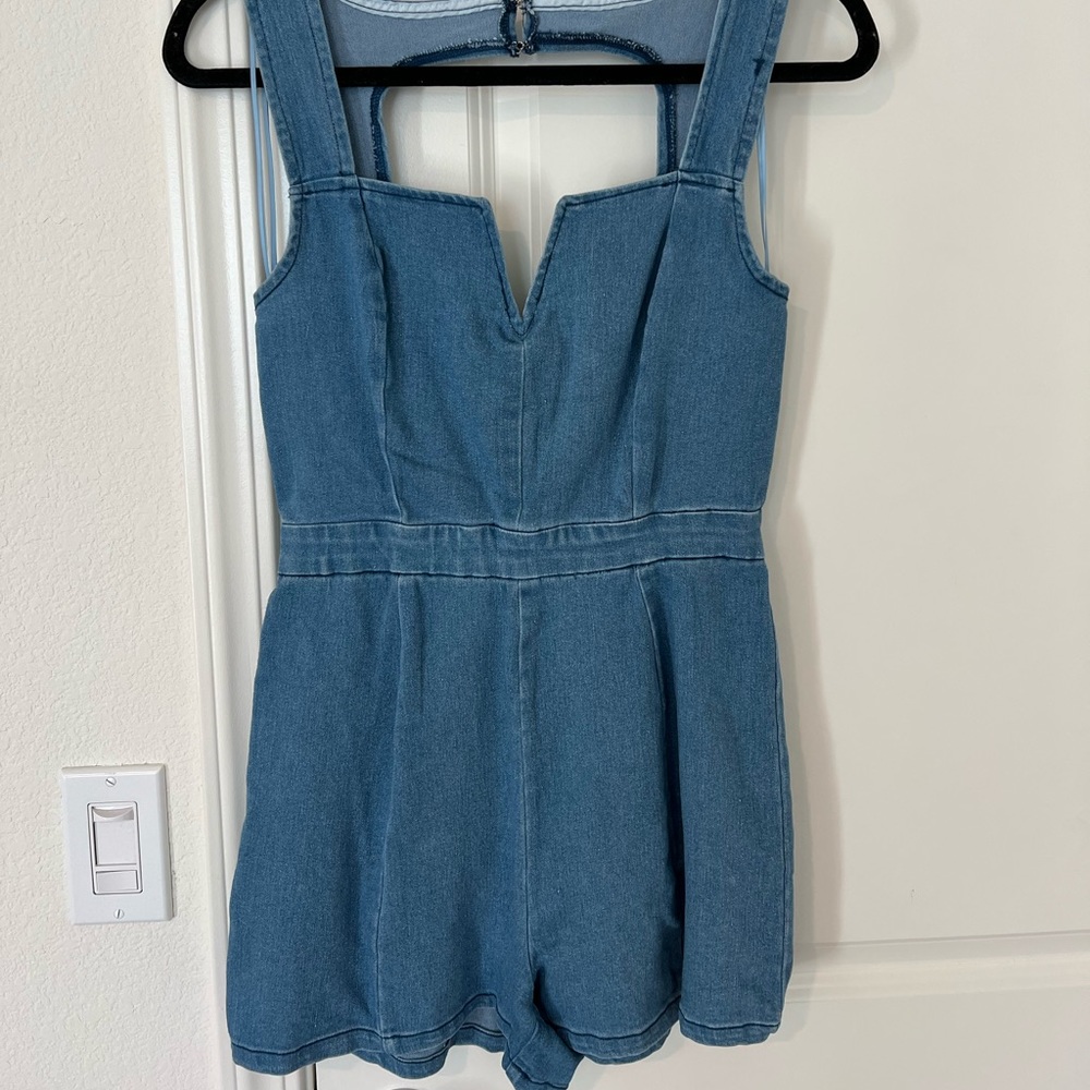 Denim romper - pinup looking with cute sweetheart neckline